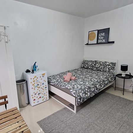 Small Cozy Studio Zone 1 לונדון מראה חיצוני תמונה